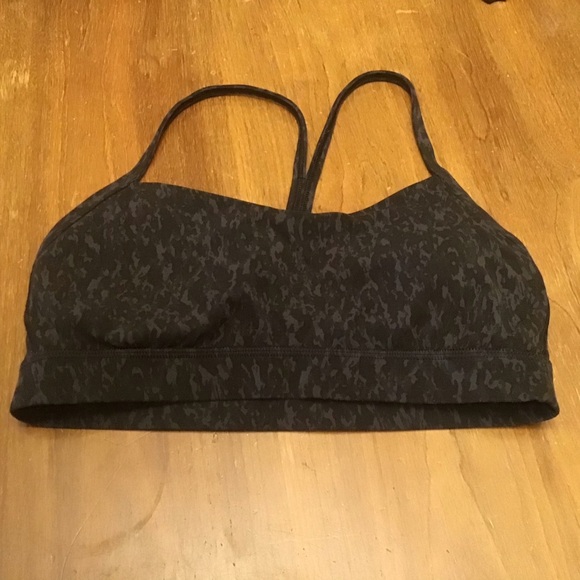 Lululemon Flow Y Nulu Bra *Light Support, A–C Cups
Leopard Camo Deep Coal Multi - Picture 7 of 8